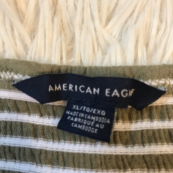Women’s American Eagle Top - Picture 2 of 2